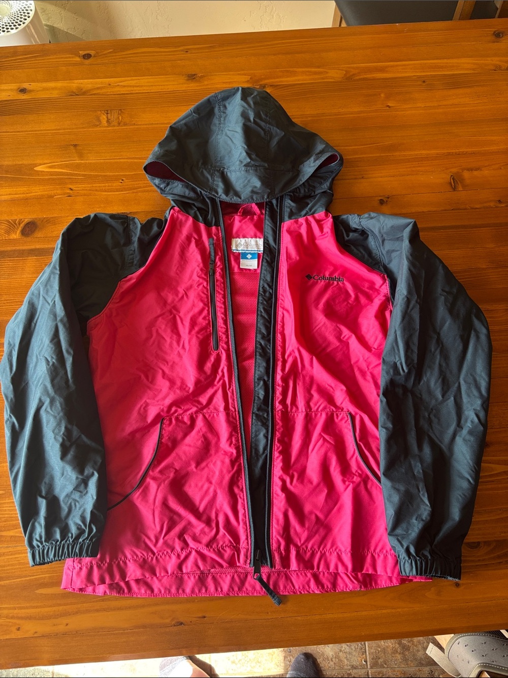 Columbia Kids Hooded Windbreaker in Pink and Gray. Like new!